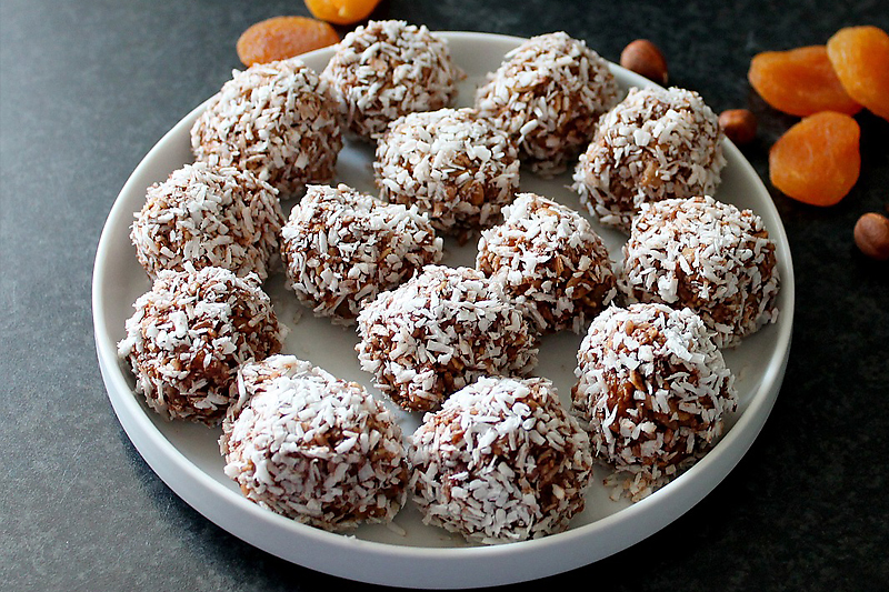 Chocolate & Apricot Coconut Balls 