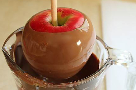 chocolate-toffee-apple